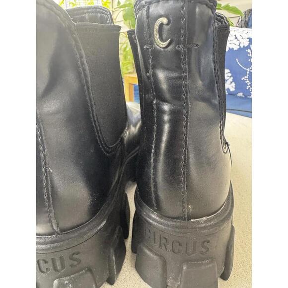 Circus by Sam Edelman Black Platform Chelsea Boots Womens Sz 8 Streetwear Biker - Picture 3 of 5